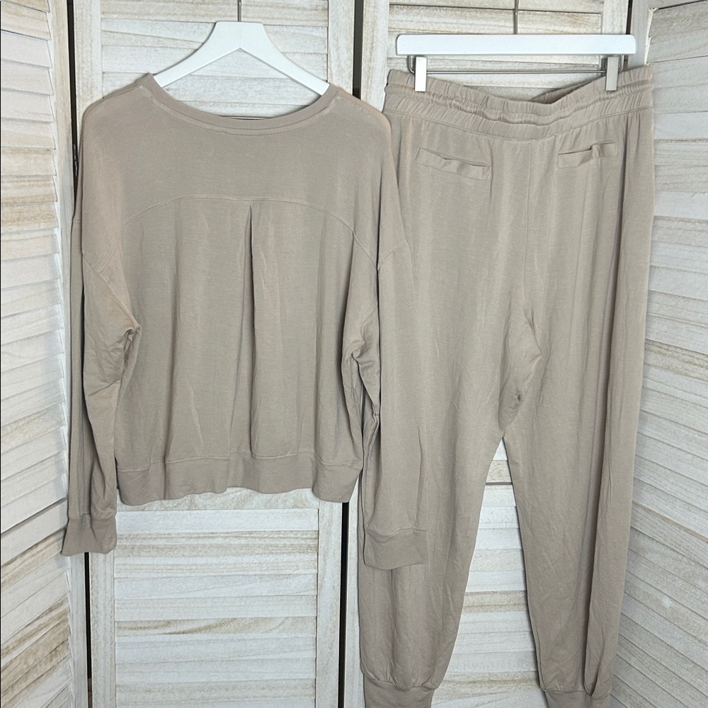 NWT Workshop Republic Sweatshirt & Joggers Set. Size XL - Picture 6 of 12